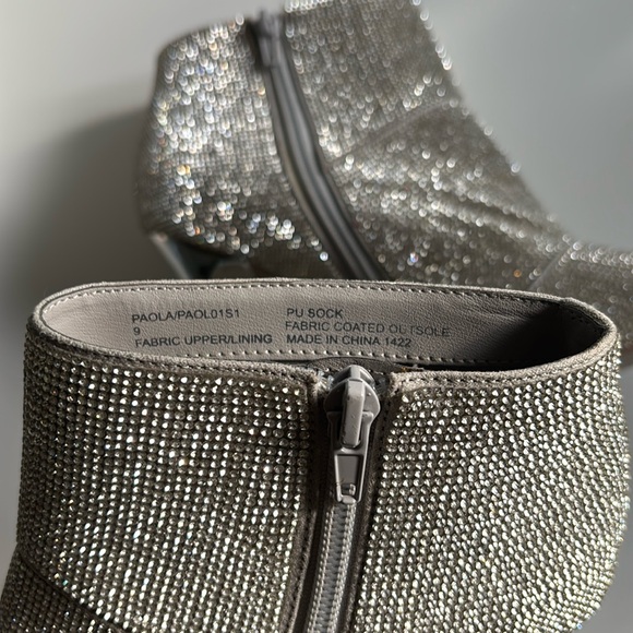 STEVE MADDEN Elysia Rhinestone Booties with Chrome Heel (Size 9) - Picture 11 of 13